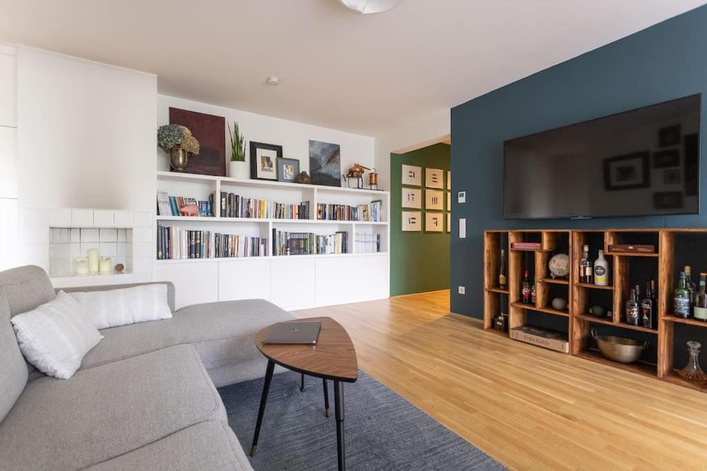 Dream - And Quiet With Ac And Free Parking Garage Apartment Wien